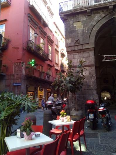 Napule Apartment Naples Exterior photo
